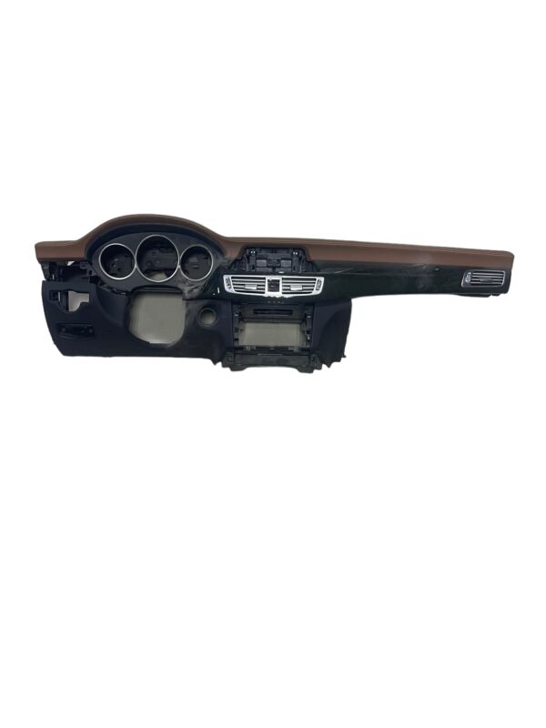 A2186802102 Mercedes C218 X218 CLS Mopf AMG Car Dashboard - Image 3