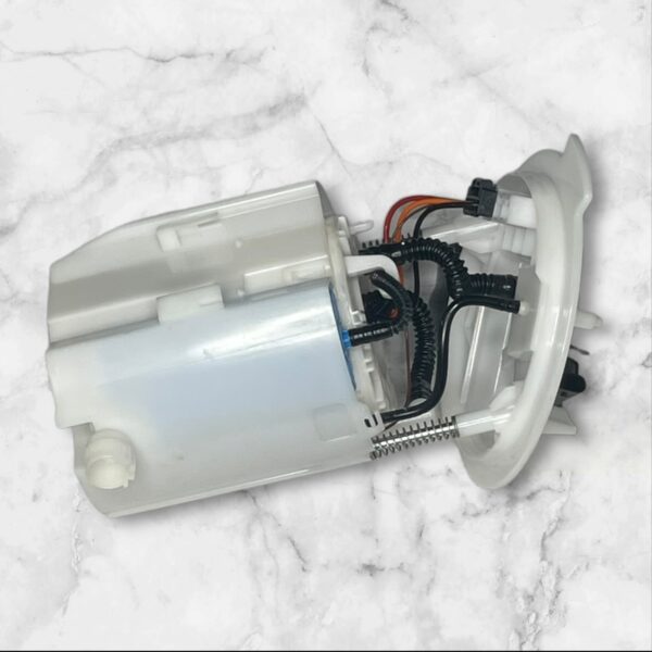 Genuine Mercedes-Benz Fuel Gas Tank Pump Unit A2054705103 - Image 3