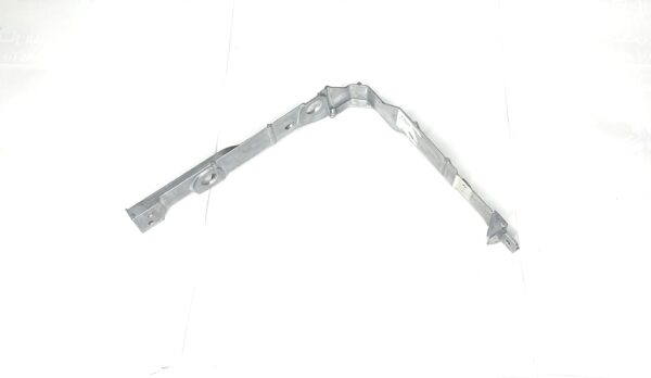 MERCEDES-BENZ AMG CLASS FRONT RIGHT LOWER ENGINE OIL COOLER BRACKET A2905040200 - Image 2