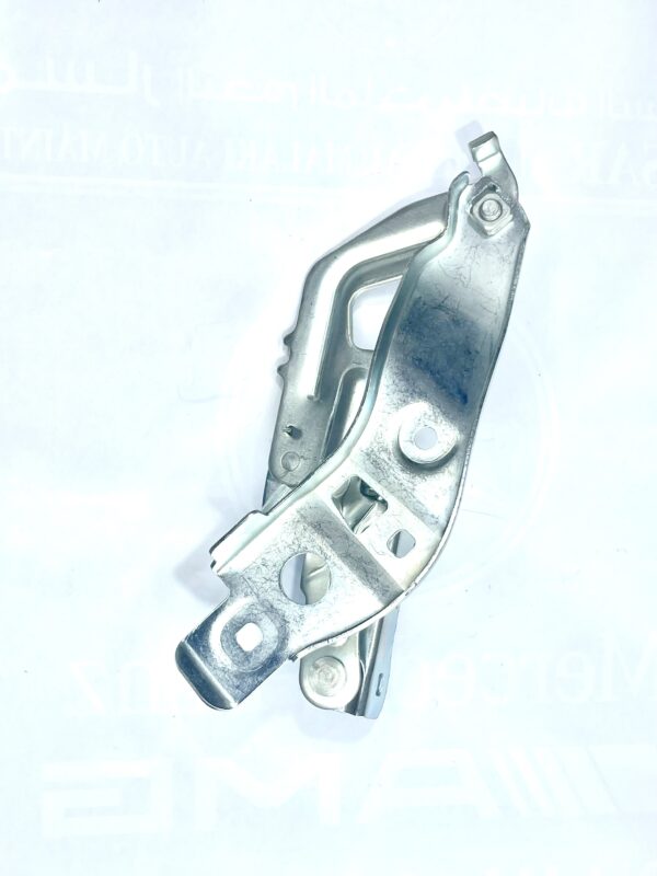 NEW Genuine Mercedes-Benz W177 A-Class RH Bonnet Hinge A1778801200 - Image 3