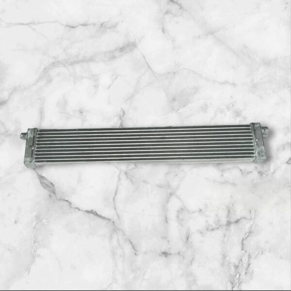 16 MERCEDES C63 AMG Oil Cooler A0995000001 - Image 3