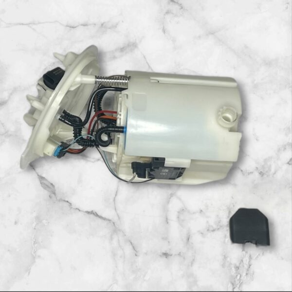 Genuine Fuel Pump Module A2054704900 Fits Mercedes C-Klasse T-Model S205 W205 - Image 2