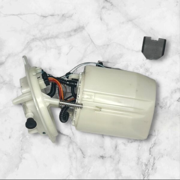 Genuine Fuel Pump Module A2054704900 Fits Mercedes C-Klasse T-Model S205 W205 - Image 3