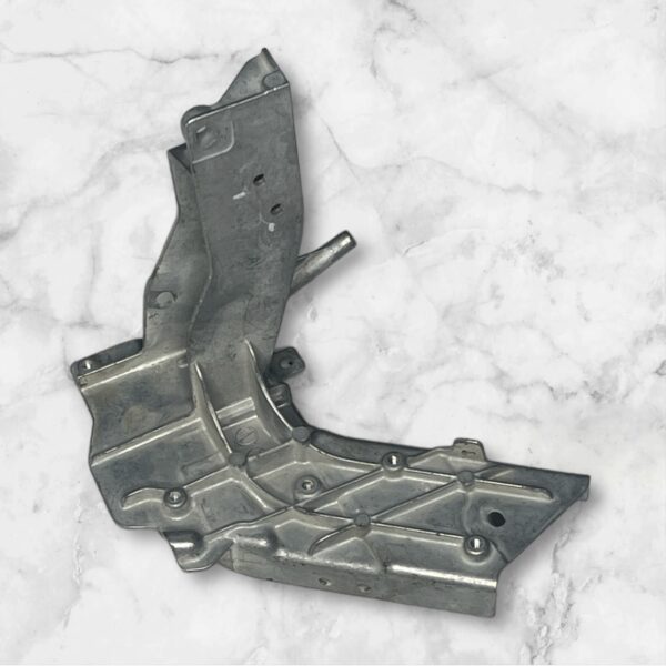 MERCEDES E W213 GLC X253 Slam Panel Bracket Front Right A2536210700 Ref A0g10 - Image 3